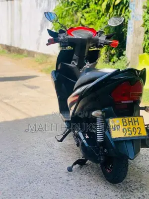Yamaha ZR 2018 Motorbike (Used)