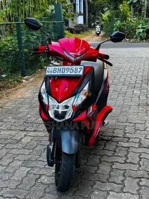 Honda Dio 2018 Motorbike (Used)