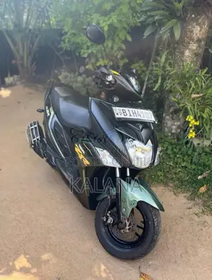 Yamaha ZR 2020 Motorbike (Used)