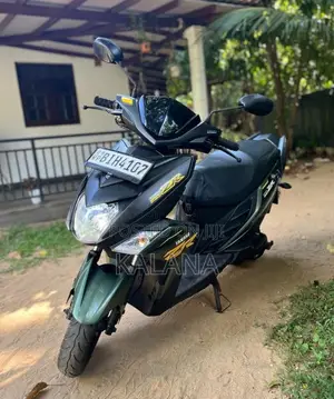Yamaha ZR 2020 Motorbike (Used)