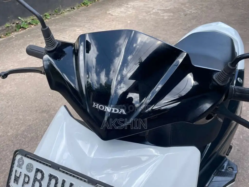 Honda Dio 2016 Motorbike (Used)