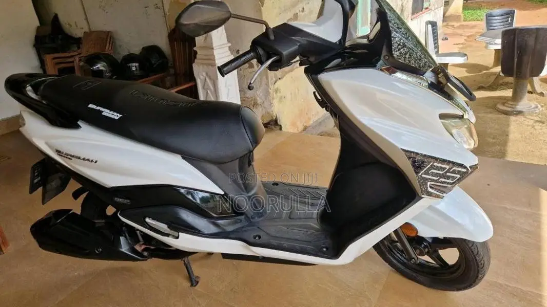 Suzuki Burgman 2019 Motorbike (Used)