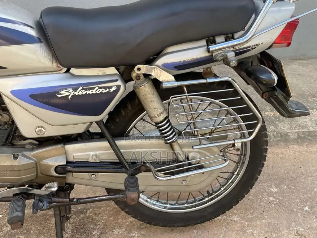 Hero-Honda Splendor 2006 Motorbike (Used)