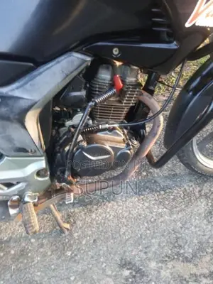 Hero Hunk 2008 Motorbike (Used)