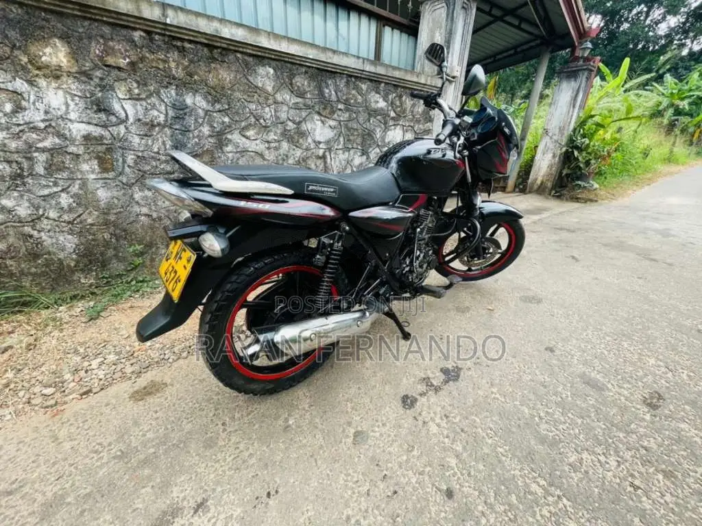 Bajaj Discover 2012 Motorbike (Used)