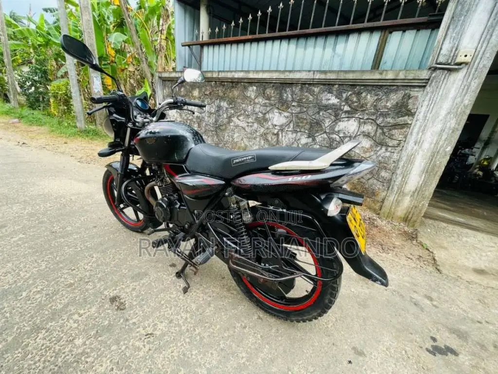 Bajaj Discover 2012 Motorbike (Used)