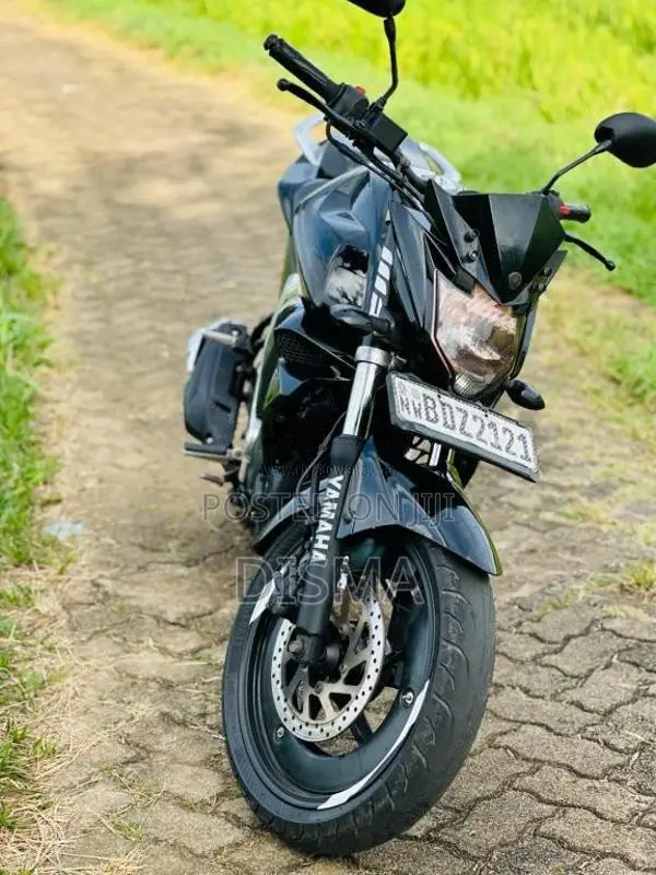 Yamaha FZ 2016 Motorbike (Used)