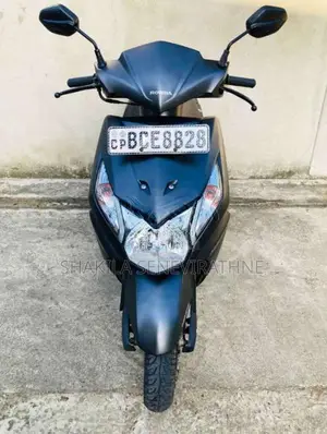 Honda Dio 2015 Motorbike (Used)