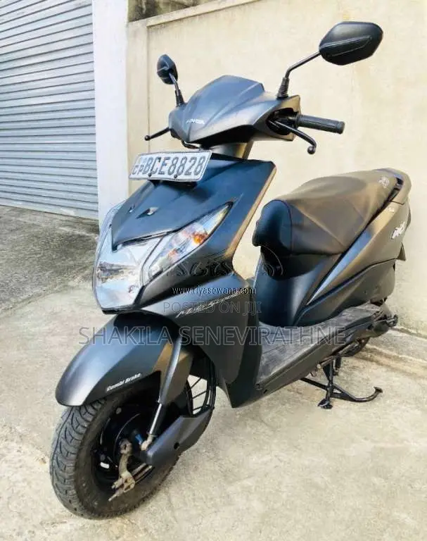 Honda Dio 2015 Motorbike (Used)