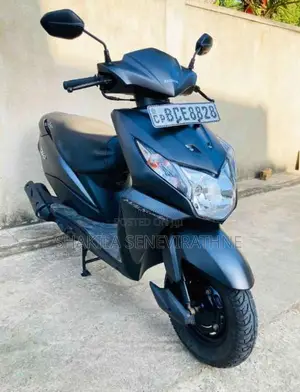 Honda Dio 2015 Motorbike (Used)