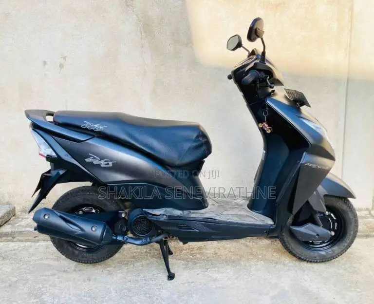 Honda Dio 2015 Motorbike (Used)