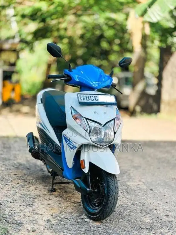 Honda Dio 2015 Motorbike (Used)