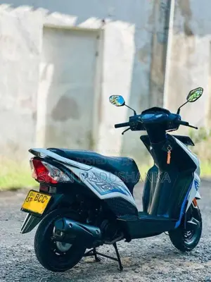 Honda Dio 2015 Motorbike (Used)