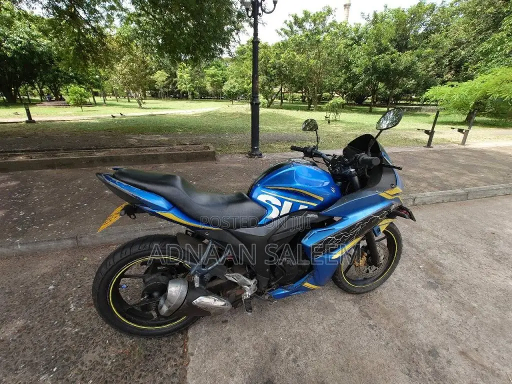 Suzuki Gixxer 2016 Motorbike (Used)