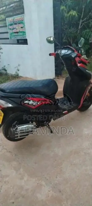 Honda DIO 2019 Motorbike (Used)