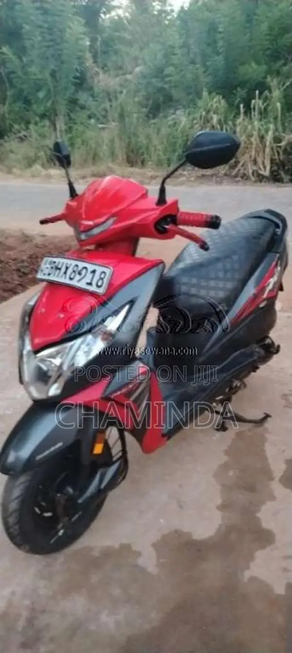 Honda DIO 2019 Motorbike (Used)