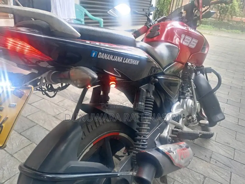 Bajaj Pulsar 2013 Motorbike (Used)