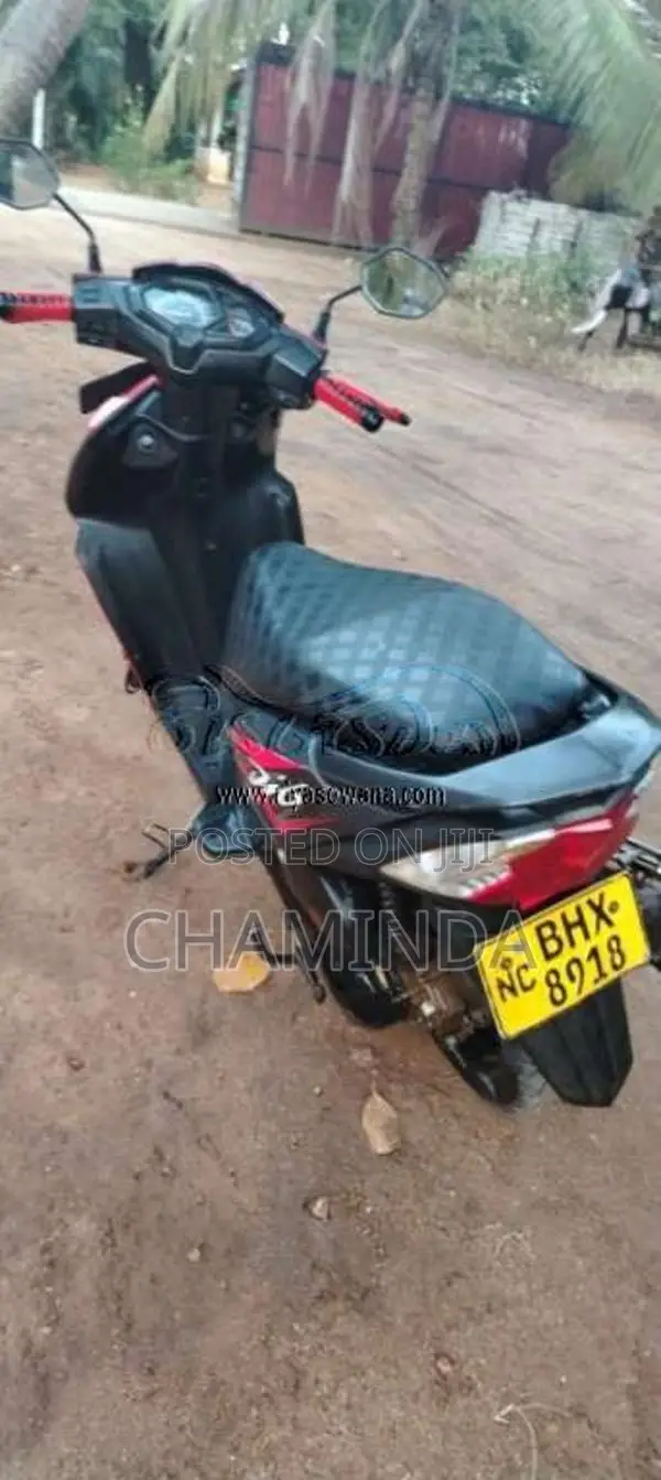 Honda DIO 2019 Motorbike (Used)