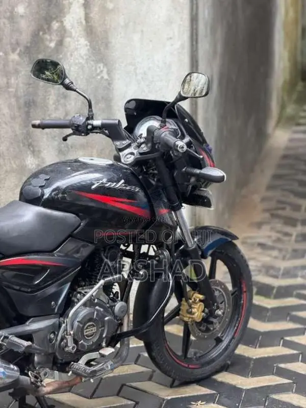 Bajaj Pulsar 2017 Motorbike (Used)