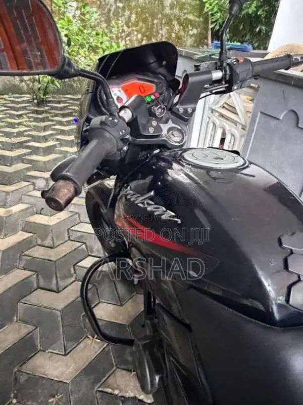 Bajaj Pulsar 2017 Motorbike (Used)