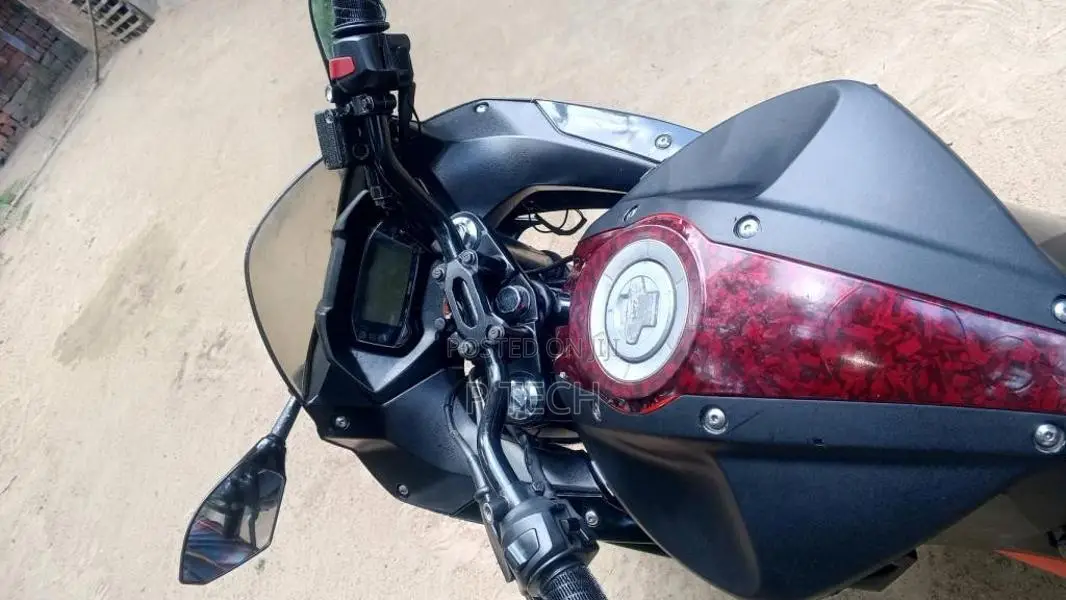 Suzuki Gixxer Sf Efi Abs 2017 Motorbike (Used)