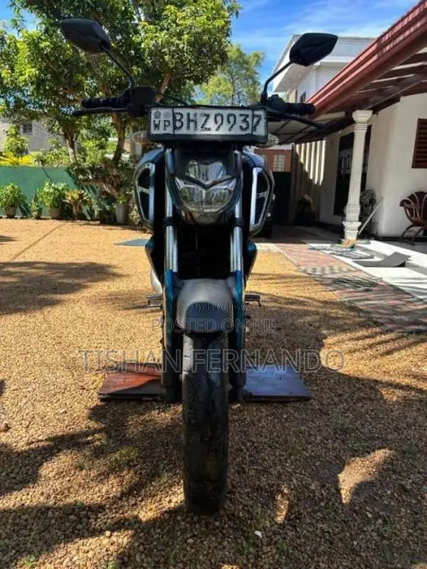 Yamaha FZ 2019 Motorbike (Used)