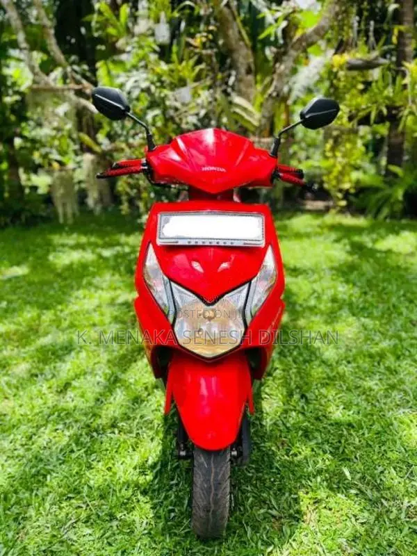 Honda Dio 2015 Motorbike (Used)