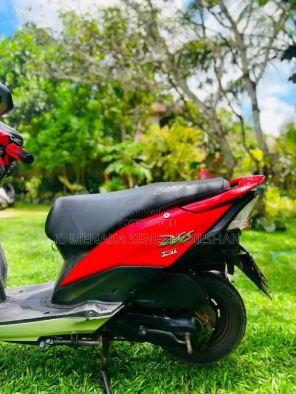 Honda Dio 2015 Motorbike (Used)