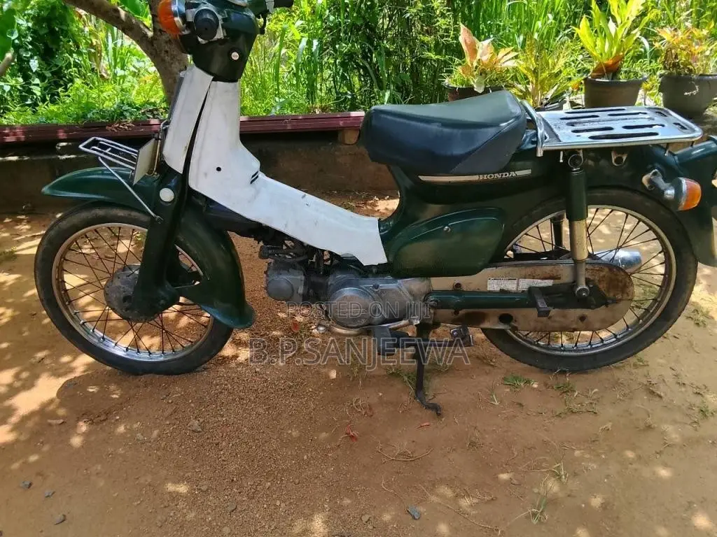 Honda Super Cub 1990 Motorbike (Used)
