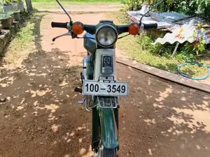 Honda Super Cub 1990 Motorbike (Used)