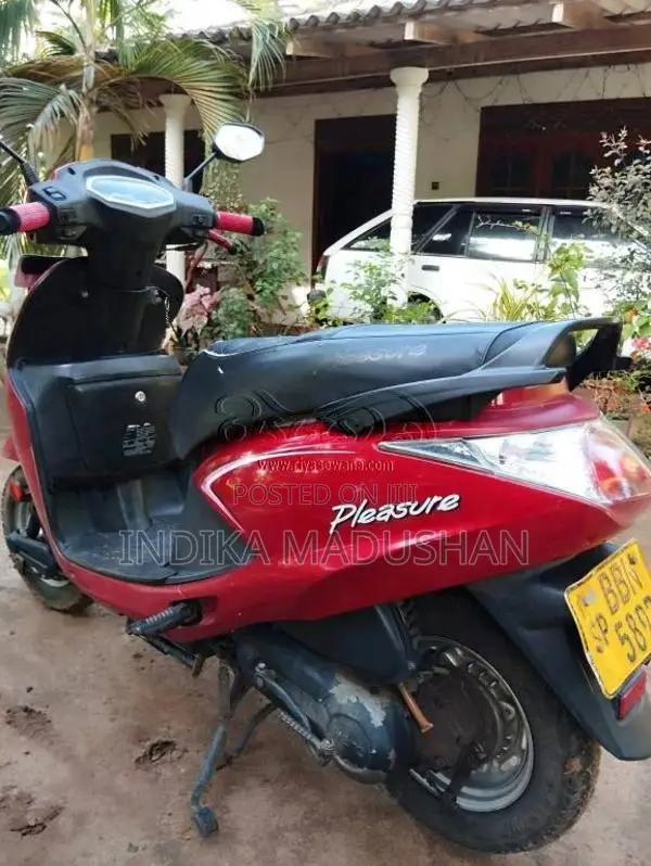Hero Pleasure 2015 Motorbike (Used)