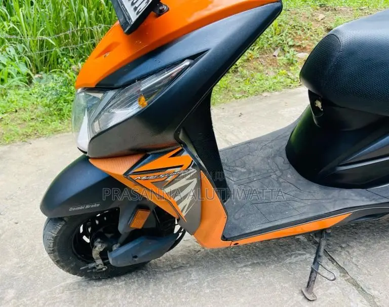 Honda Dio 2017 Motorbike (Used)