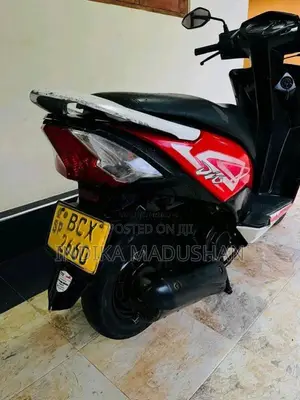 Honda Dio 2015 Motorbike (Used)