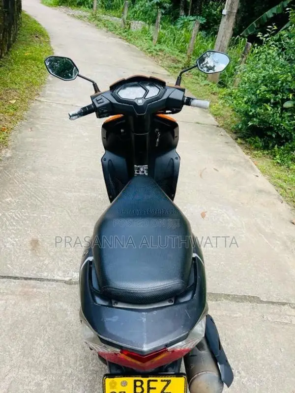 Honda Dio 2017 Motorbike (Used)