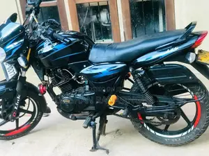 Bajaj Discover 2009 Motorbike (Used)