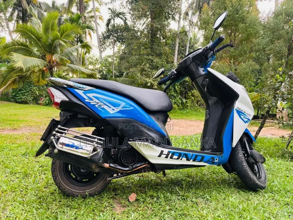Honda Dio 2015 Motorbike (Used)