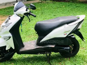 Honda Dio 2013 Motorbike (Used)
