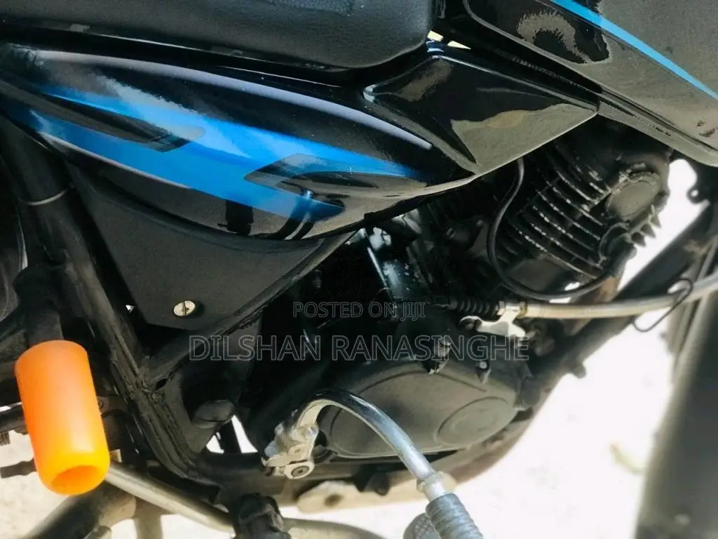 Bajaj Discover 2009 Motorbike (Used)