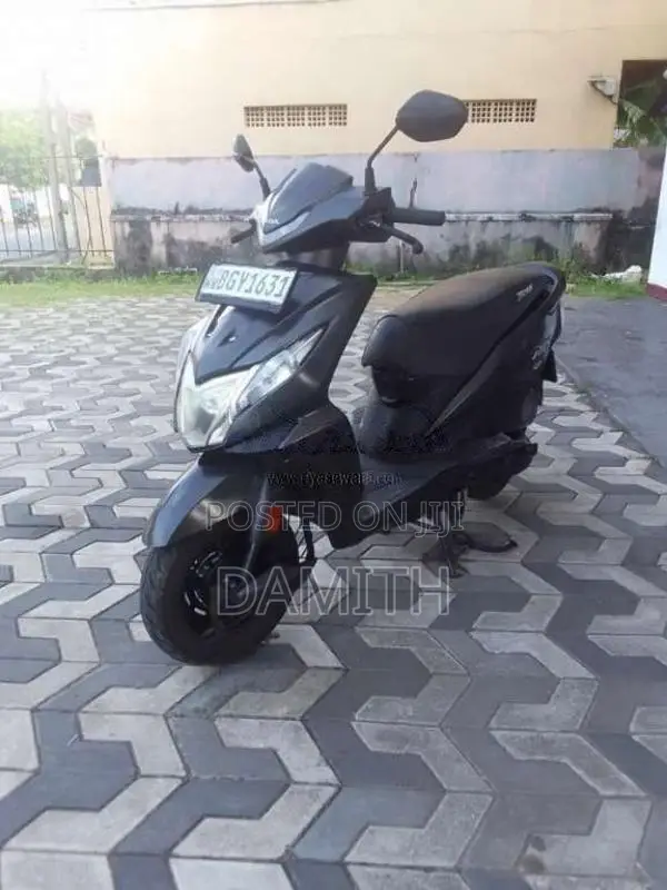 Honda Dio 2018 Motorbike (Used)