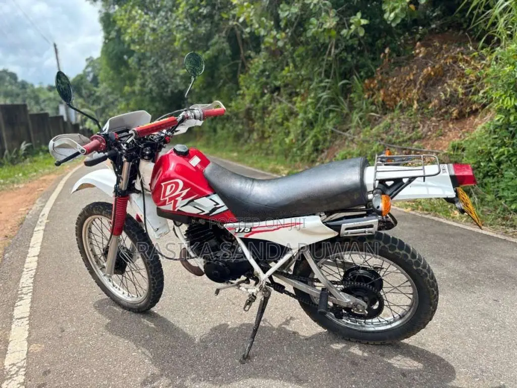 Yamaha Dt 175 1999 Motorbike (Used)