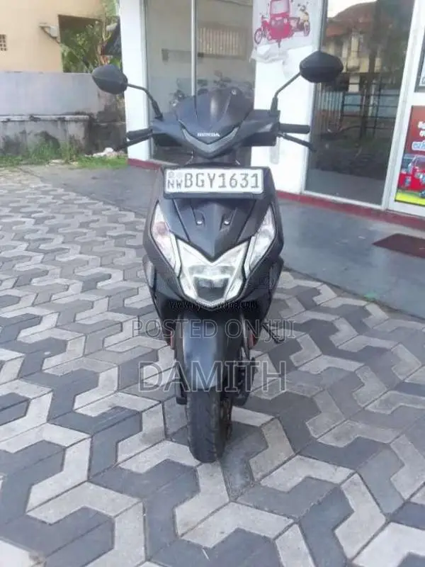 Honda Dio 2018 Motorbike (Used)