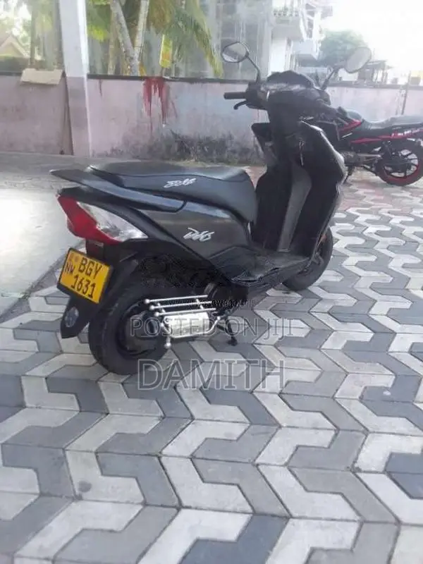 Honda Dio 2018 Motorbike (Used)