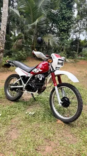 Yamaha Dt 175 1999 Motorbike (Used)
