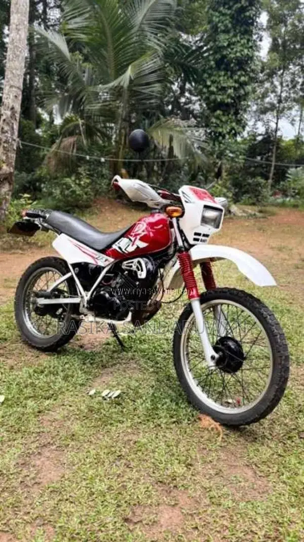 Yamaha Dt 175 1999 Motorbike (Used)