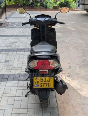 Honda Dio 2019 motorcycle (Used)