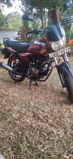 Bajaj Platina 2010 motorcycle (Used)