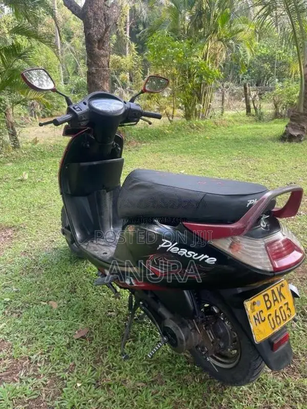 Hero Pleasure 2013 Motorbike (Used)