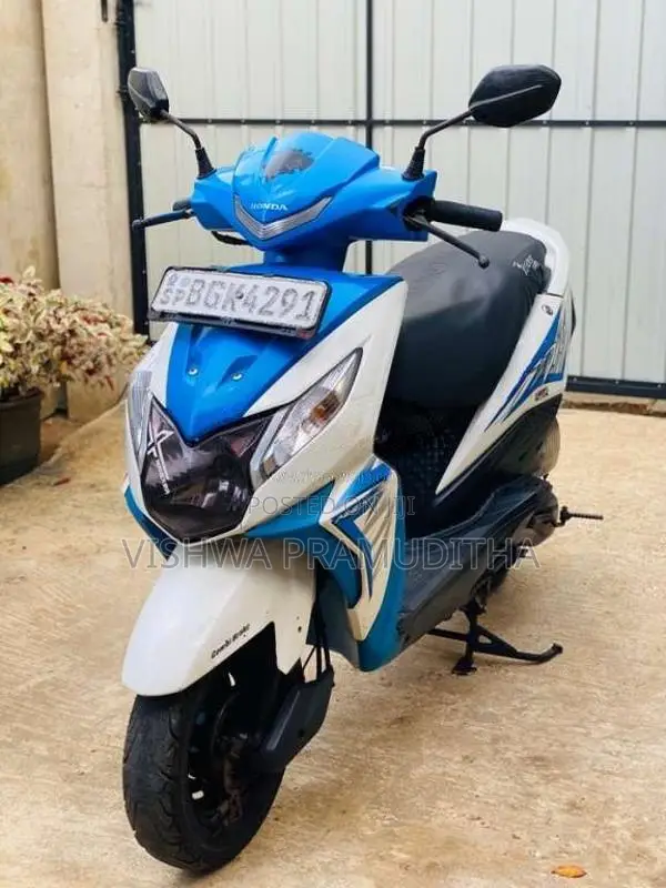 Honda Dio 2018 Motorbike (Used)