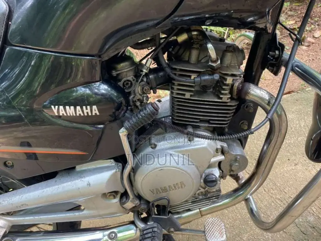 Yamaha Fazer 2005 Motorbike (Used)