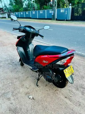Honda Dio 2013 Motorbike (Used)
